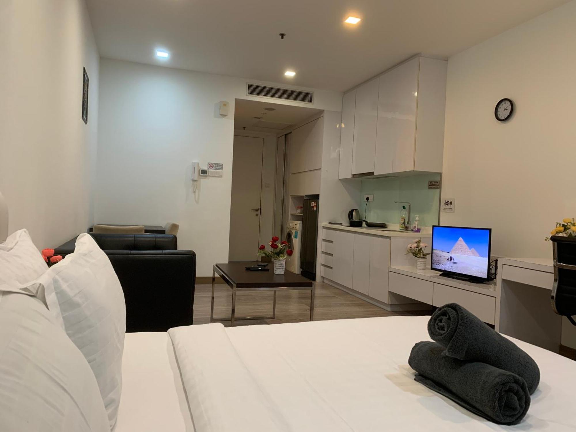 Rs Suites In Bukit Bintang Куала-Лумпур Екстер'єр фото